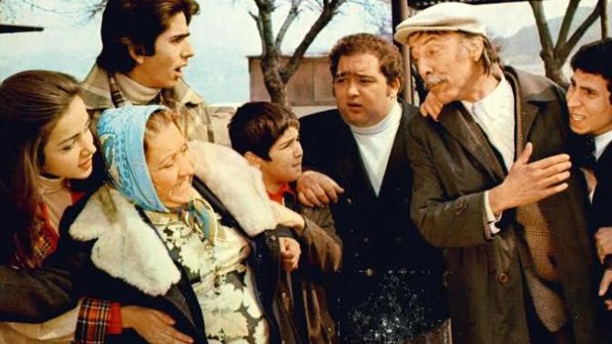 Günün Sorusu: Üvey anne ya da üvey baba olsanız, o çocuğun anne - baba eksikliğini kapatıp gerekli şefkati gösterebilir miydiniz?