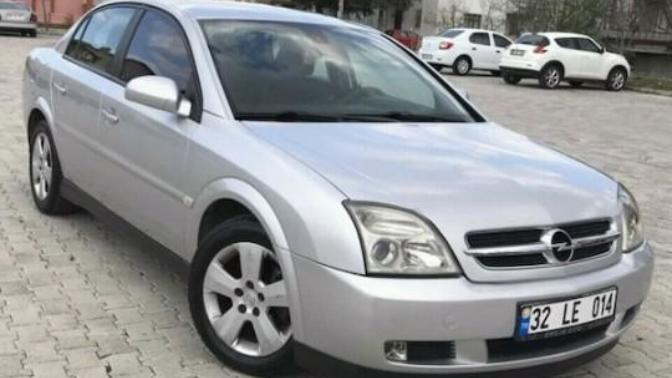Opel Vectra C kasanın 2004 Model Comfort paket ve 2004 model edition paket arasında ki farklar nedir?
