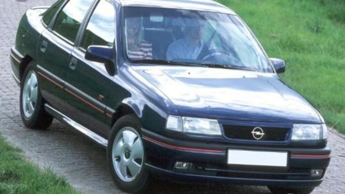 Opel Vectra A kasa Nasıl bir araçtır Güvenlik donanım tasarım konfor özellikle motor yönünden ve Yakıt tüketimi olarak?