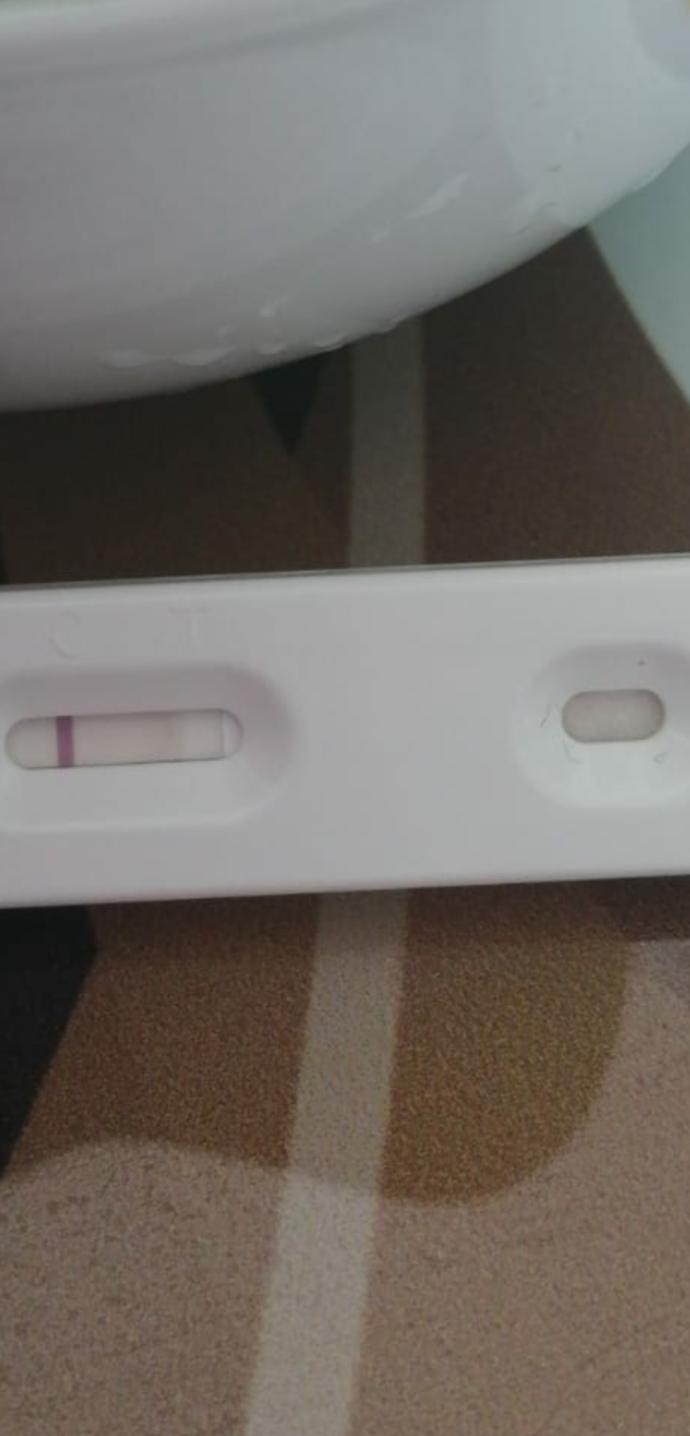 Bu hamilelik testi pozitif mi?
