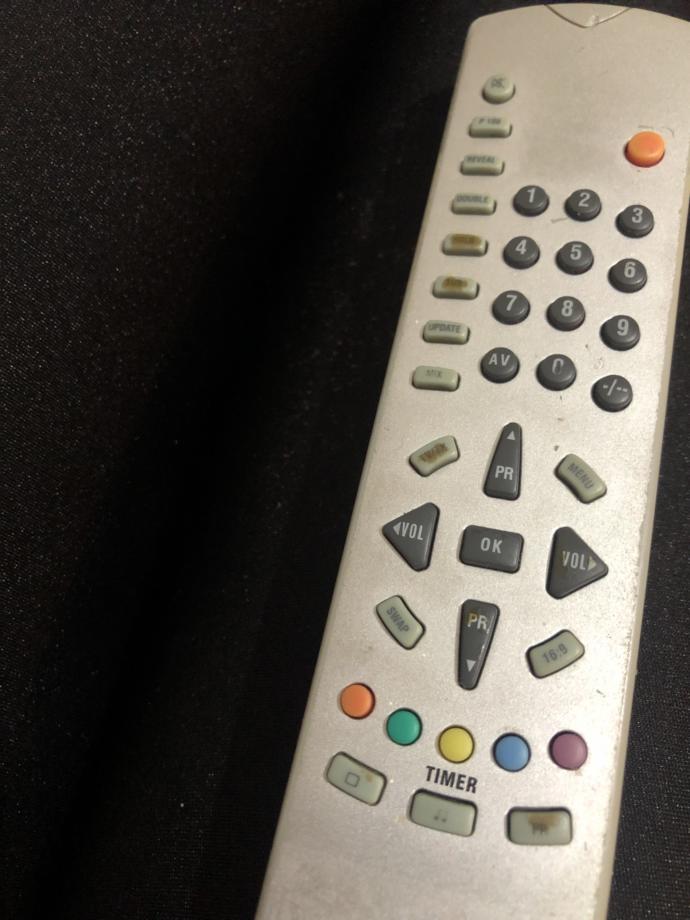TV kumandası arıyorum?