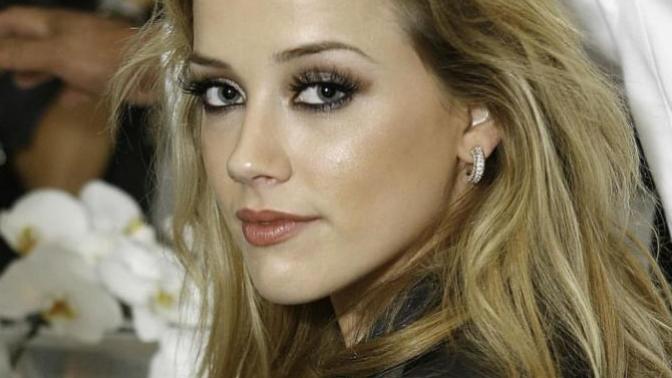 Amber Heard'ın gençliği aşırı güzel değil mi ya?