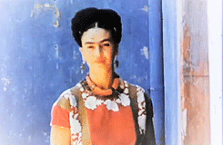 Sanat figürü olarak gördüğünüz markalaşmış sanatçılar var mı?