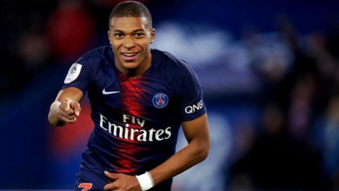 Kylian Mbappe mi Cengiz Ünder mi?