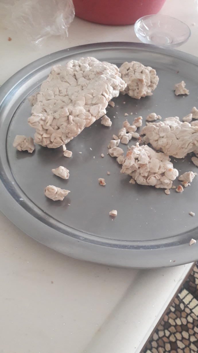 Bu mantı nasıl ayrışacak birbirine yapışmış?
