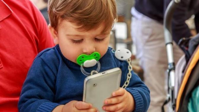 Çocuklara kaç yaşında telefon alınmalı?