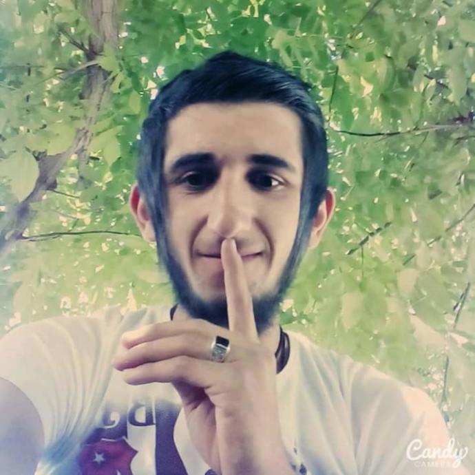 Vampirler mi daha havalı kurtadamlar mı?