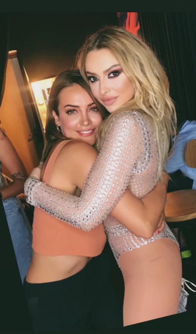 Hadise'nin kalçası çok düz mu? Kötü mü?