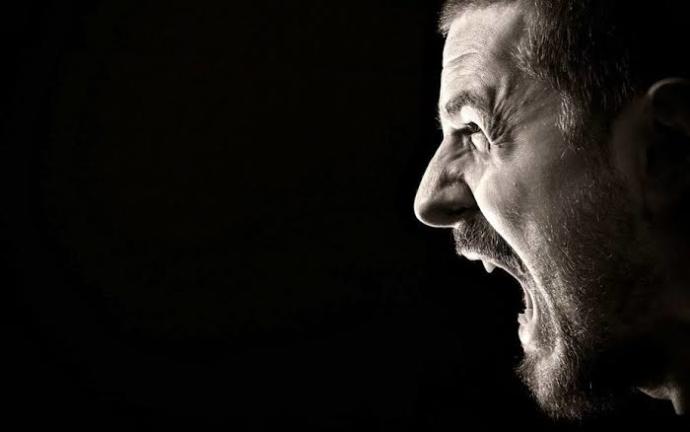 Haksızlığa uğrayınca ne yaparsınız? Haksızlık duygusu insanı nasıl davranmaya iter?