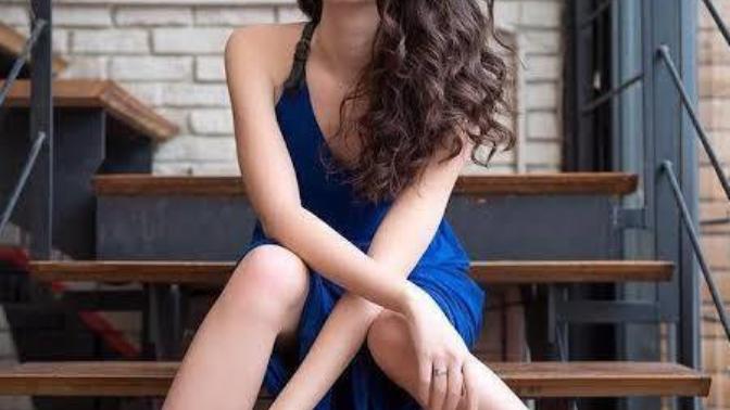 Hangi genç oyuncu daha seksi?