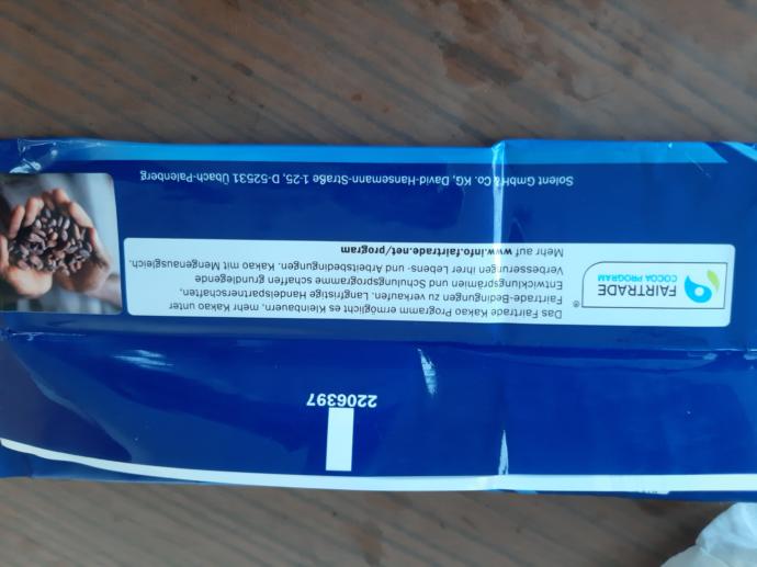 Alman çikolatası sizce domuz yağı var mıdır?