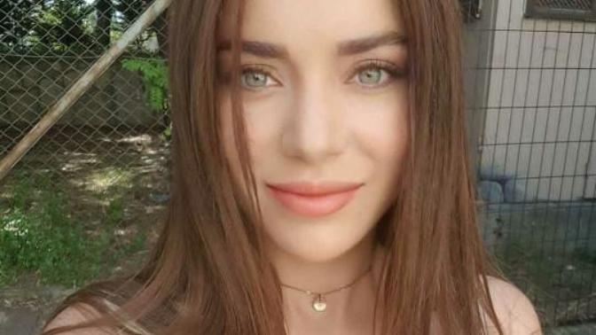 Zeynep Elçin mi? İrem Helvacıoğlu mu?