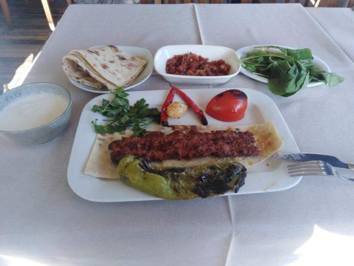 Kebabın üzerine en iyi hangi tatlı gider?
