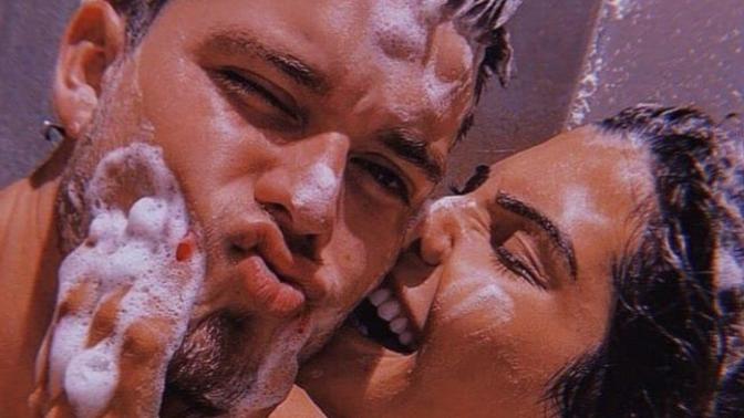 Sevgiliyle mi eşle mi birlikte banyo yapmak daha keyiflidir?