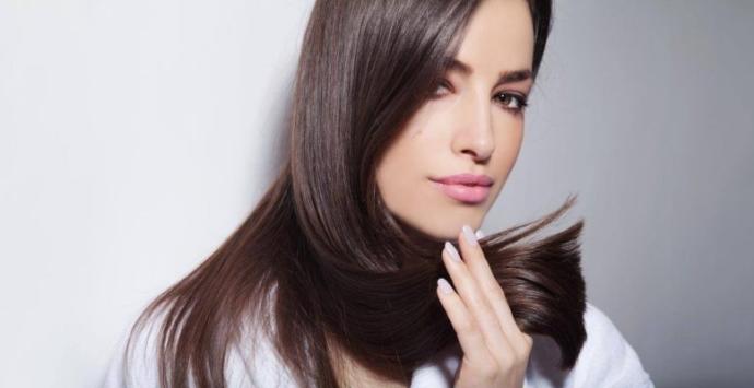 Saç uçları bir türlü düzleşmeyen birine ne önerirsiniz?