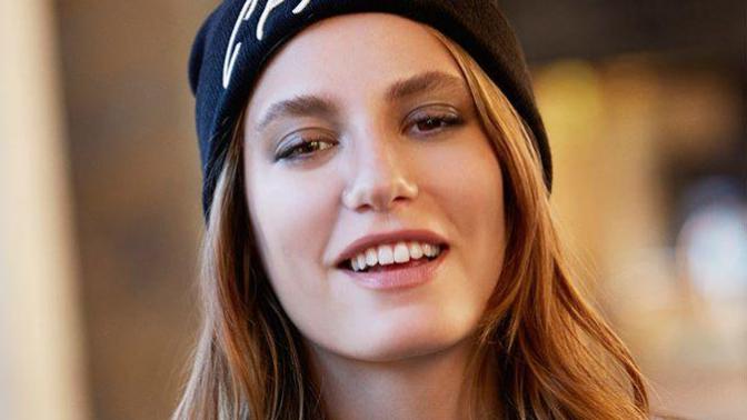 Serenay Sarıkaya’nın burnu güzel mi? Kimisi çok beğeniyor kimisi kötü diyor. Sizce?