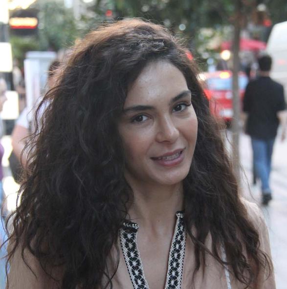 Hercai'nin Reyyan'ı, Ebru Şahin'i güzel buluyor musunuz?