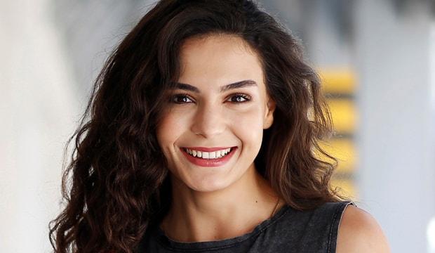 Hercai'nin Reyyan'ı, Ebru Şahin'i güzel buluyor musunuz?