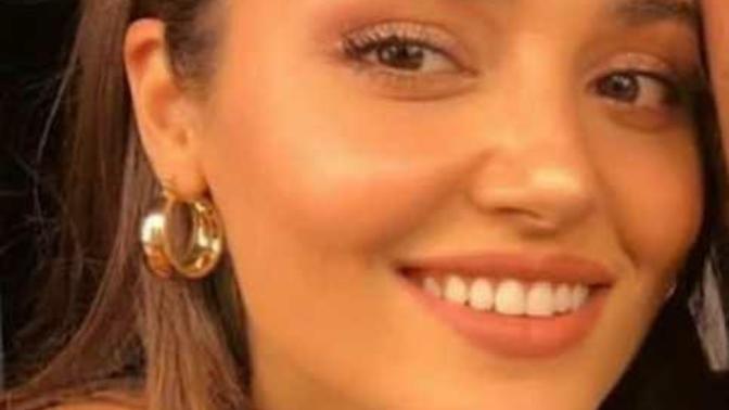 Her pozda 32 diş gülen ünlüler size de samimiyetsiz geliyor mu?