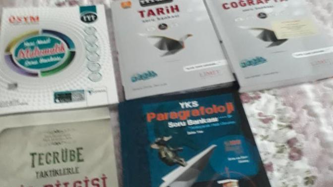 Bu kitaplar sizce nasıl?