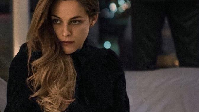 Erkekler zeki ve seksi bir kadını nasıl tavlayabilir?
