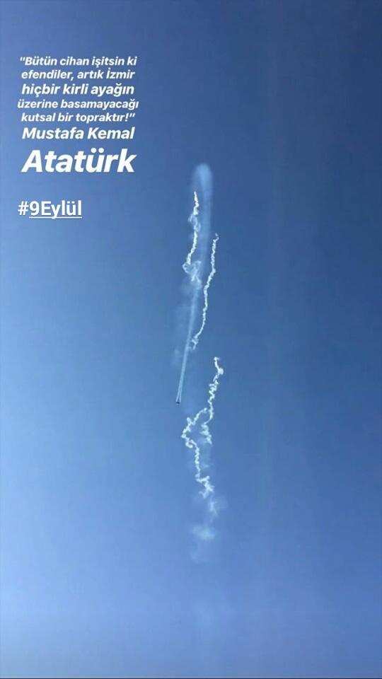 Bugun ki Solo Türk ve Türl Yıldızları gösterisinden!