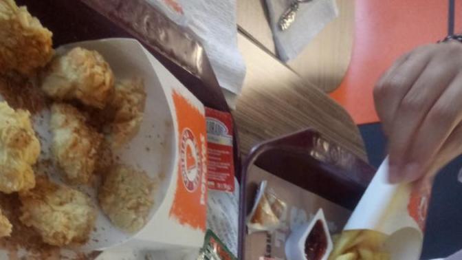 Popeyes mi burger mı?