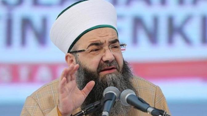 "Kadınlar çalıştığı için maaşlar az, ekonomi bozuk" diyen Cübbeli Ahmet'e ne cevap vermek isterdiniz?