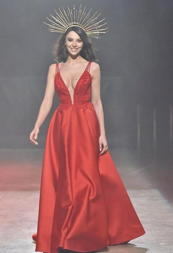 Tuvana Türkay güzel mi?