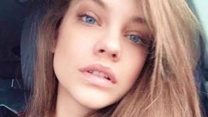 Barbara palvin güzellik olarak çok fazla abartılmıyor mu?