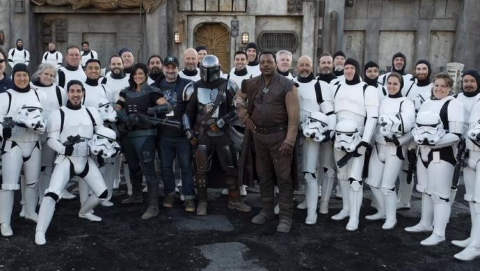 Star Wars: The Mandalorian dizisini kimler bekliyor?