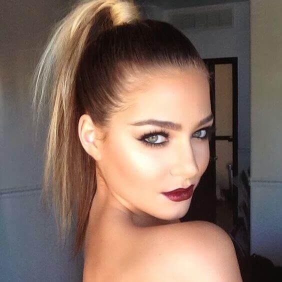 Saç modeline göre makyaj stilin var mı?