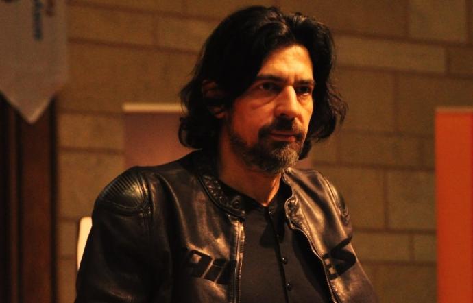 Okan Bayülgen'in yeni imajını beğendiniz mi?