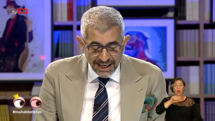 Okan Bayülgen