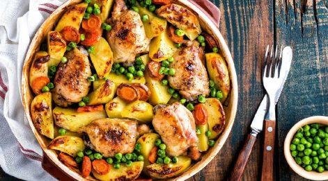 Bekarlar için evde hazırlanabilecek kolay yemek tarifi verebilecek var mı?