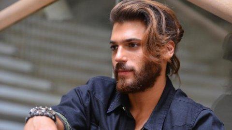 İnsanlarımız beni kıskanıyor! diyen Can Yaman’ı sence kıskanıyor muyuz kscan?
