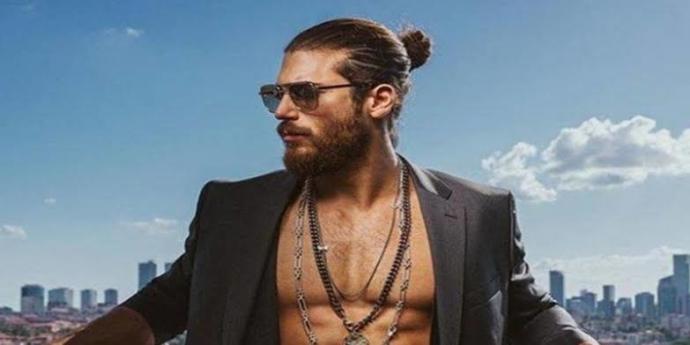 İnsanlarımız beni kıskanıyor! diyen Can Yaman’ı sence kıskanıyor muyuz kscan?