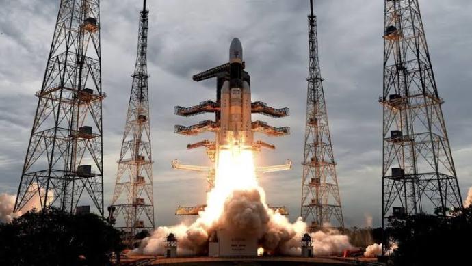 Hindistan uzay aracı Chandrayaan-2 ile aya 2 km kala bağlantı koptu, iniş başarısız olsa da bu Hindistan adına başarı değil mi?