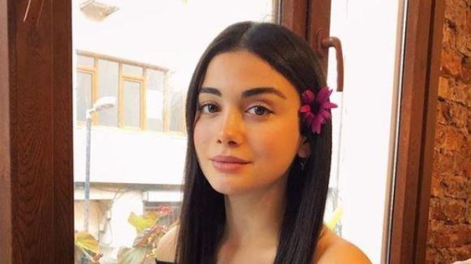 Özge yağız'a aşık oldum ne yapacam şimdi?