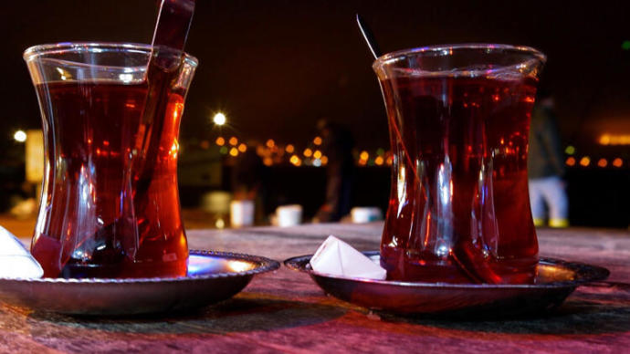 Keyif çayınızı sabah mı, yoksa akşam mı içersiniz?