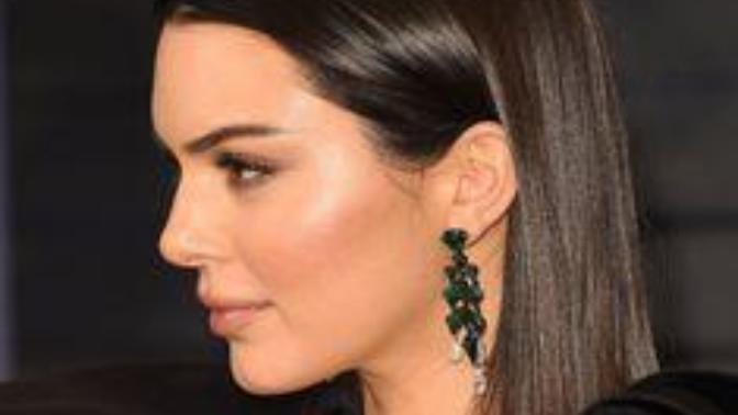 Böyle Bella Hadid-Kendall Jenner kırması bir kız bulamaz mıyım?