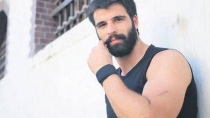 Bu ünlü erkeklerden hangisi daha yakışıklı sizce?