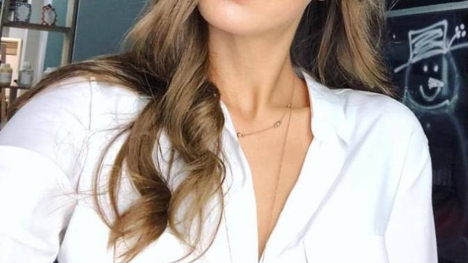 Bensu Soral mı Fahriye Evcen mı?