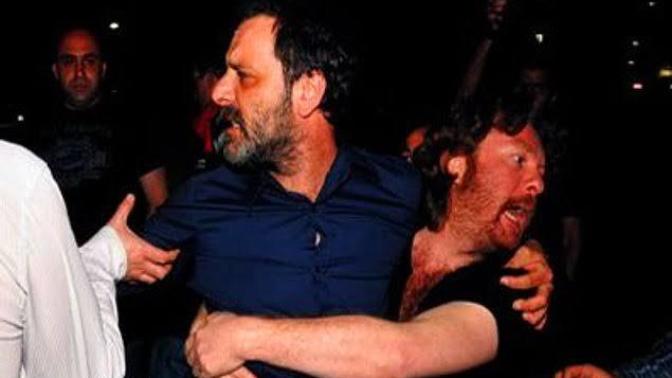Ünlü biri olsaydınız magazin muhabirlerine nasıl davranırdınız?