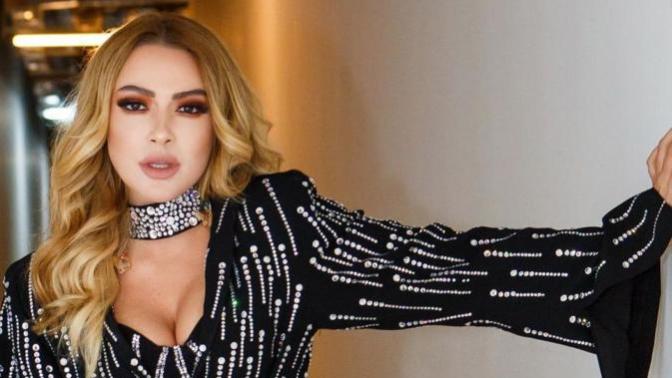 Hadise güzel mi?