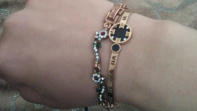 Var mı baktığınızda hatırası olan takılarınız?