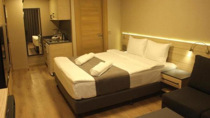 Otel odasında cinsel ilişkiye girerken gizli kamera olabilme ihtimaline karşı tedirgin oluyor musunuz?