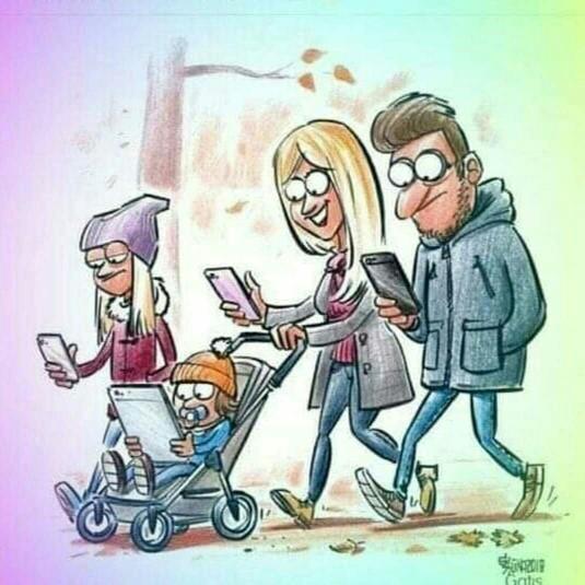 Teknoloji aile ilişkilerini nasıl etkiliyor?