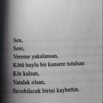 Aşk hususunda elindekinin kıymetini bilmeyen sizce daha çok erkekler midir kadınlar mı?