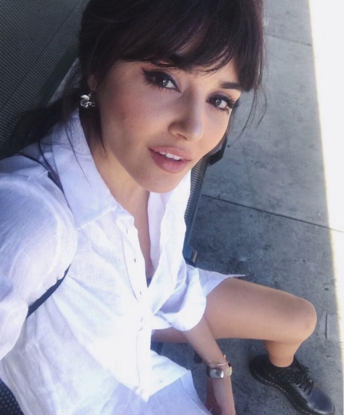 Hazal Filiz küçükköse mi Hande Erçel mı?